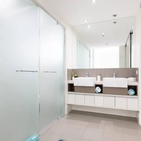 Sk2 - Charming Skyline Cbd W River Views 3 Bedroom Private Apartment Brisbane Exterior photo